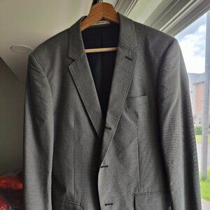 Club Monaco Blazer; Taupe; Micro-check Pattern; 38R